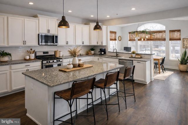 2015 MARGRAVE AVE, Fallston, MD 21047