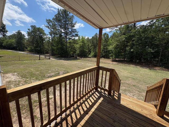 1660 Nathan Dr., Loris, SC 29569
