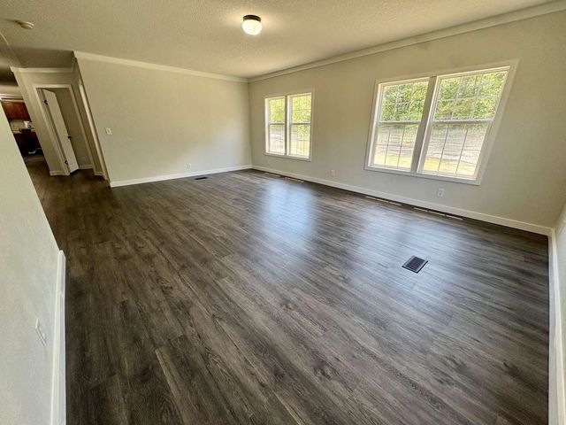 1660 Nathan Dr., Loris, SC 29569