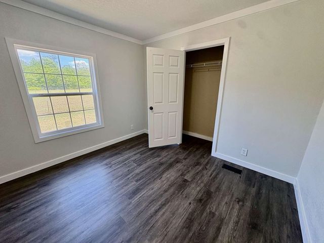 1660 Nathan Dr., Loris, SC 29569