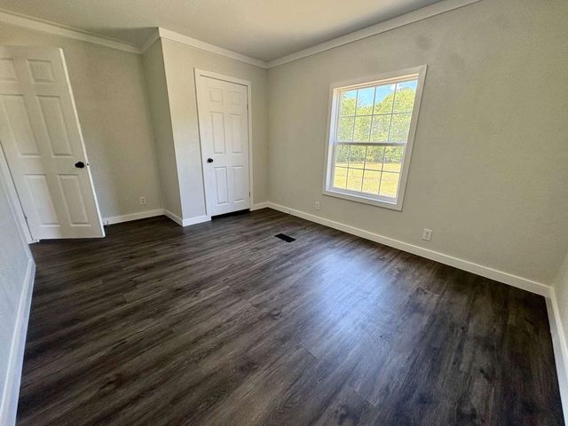 1660 Nathan Dr., Loris, SC 29569