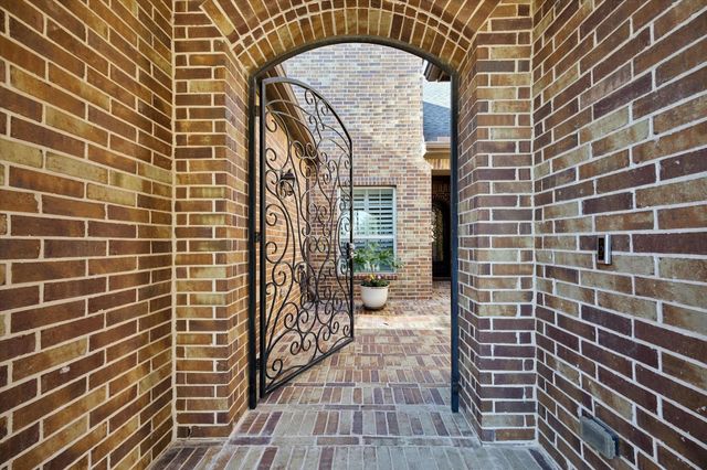 6918 Champion Trail, Katy, TX 77493