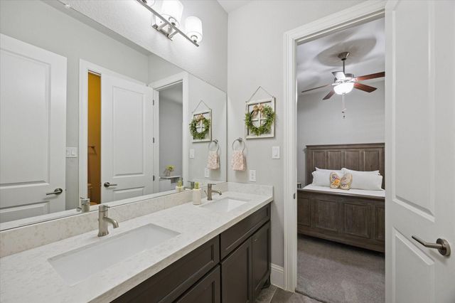 6918 Champion Trail, Katy, TX 77493