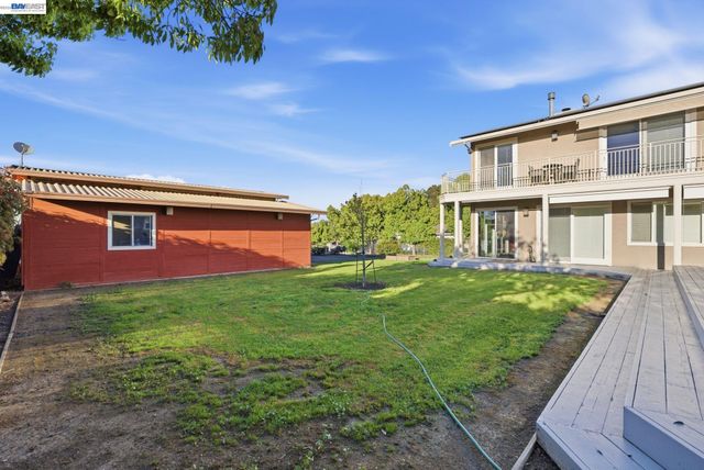 2680 Marina Ave., Livermore, CA 94550