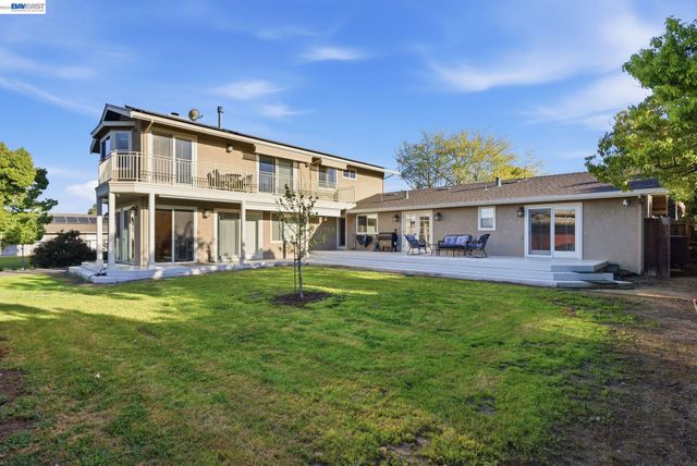 2680 Marina Ave., Livermore, CA 94550