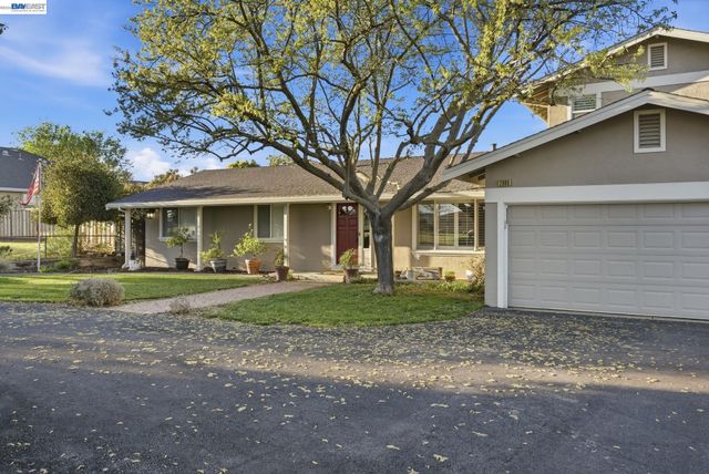 2680 Marina Ave., Livermore, CA 94550