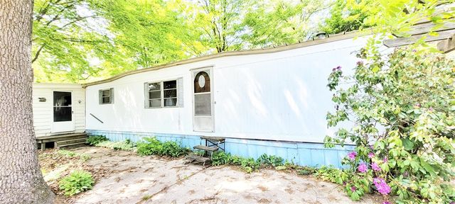 5350 E Crystal Lake Road, Holton, MI 49425