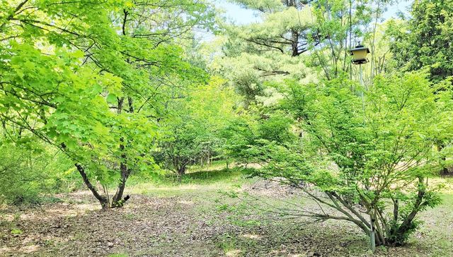 5350 E Crystal Lake Road, Holton, MI 49425