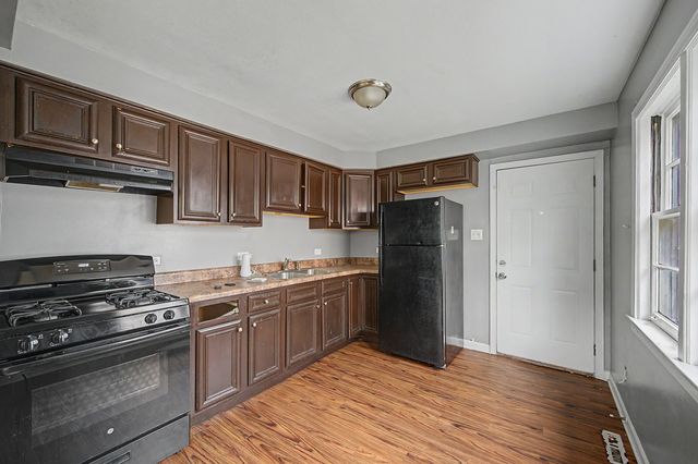 1481 Lincoln Avenue, Calumet City, IL 60409