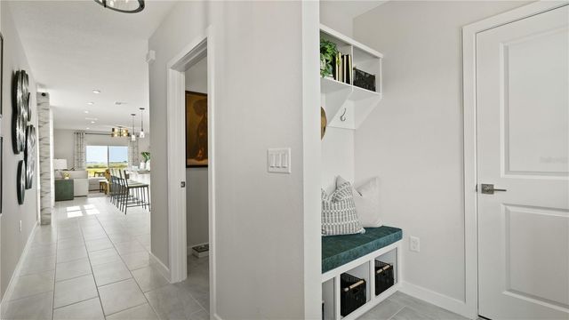 1952 DIAMOND HEAD CIRCLE, Haines City, FL 33844