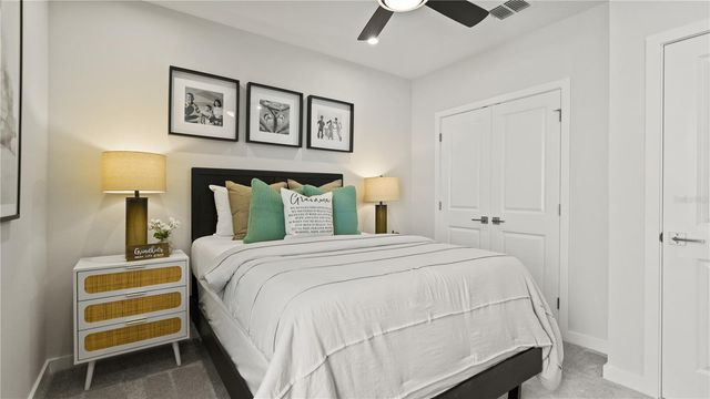 1952 DIAMOND HEAD CIRCLE, Haines City, FL 33844