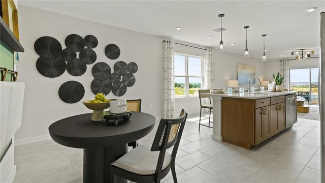 1952 DIAMOND HEAD CIRCLE, Haines City, FL 33844