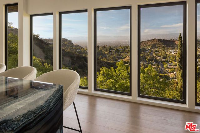 8620 Skyline Drive, Los Angeles, CA 90046