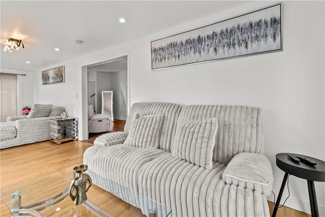 129 Shore Road, East Providence, RI 02903