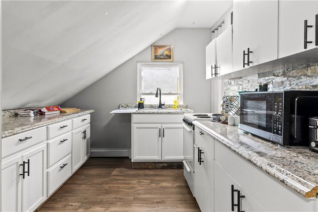 129 Shore Road, East Providence, RI 02903