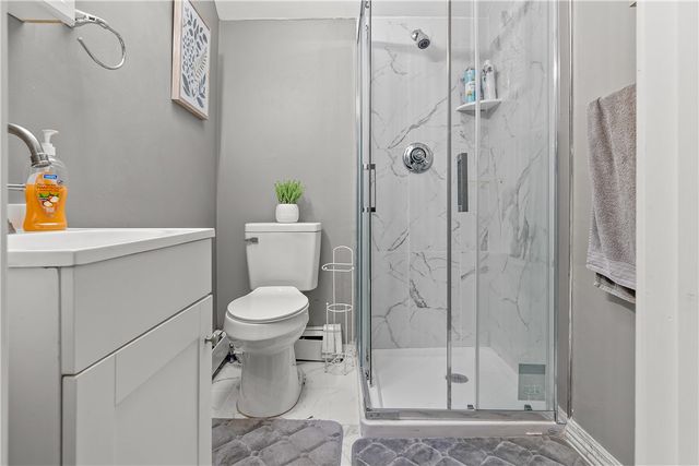 129 Shore Road, East Providence, RI 02903