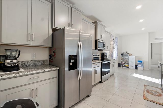 1320 SE 63RD COURT ROAD, Ocala, FL 34472