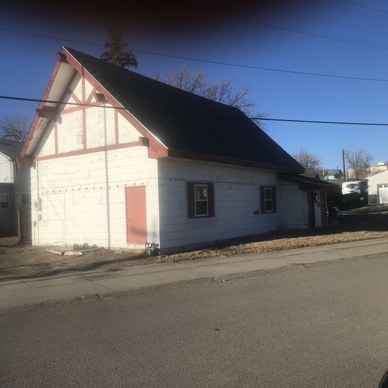 202 1st Street SE, Shelby, MT 59474 photo 4