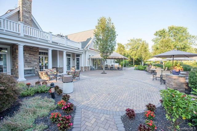 171 Symphony Drive, Lake Grove, NY 11755