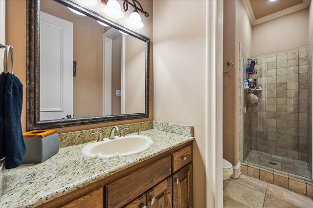700 Starlight Pass, Heath, TX 75032