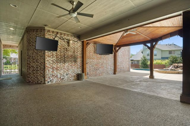 700 Starlight Pass, Heath, TX 75032