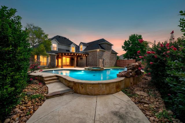 700 Starlight Pass, Heath, TX 75032