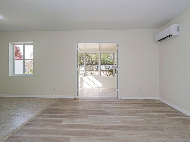 1576 15th Avenue, Vero Beach, FL 32960