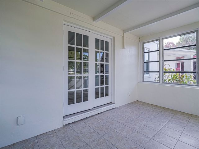 1576 15th Avenue, Vero Beach, FL 32960