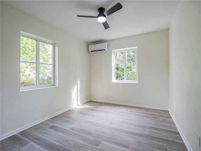 1576 15th Avenue, Vero Beach, FL 32960