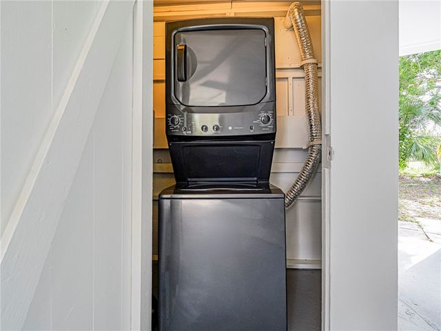 1576 15th Avenue, Vero Beach, FL 32960