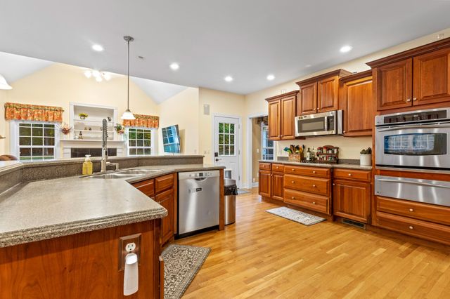 7813 Clara Chase Drive, Ooltewah, TN 37363