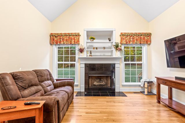 7813 Clara Chase Drive, Ooltewah, TN 37363