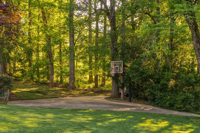 7813 Clara Chase Drive, Ooltewah, TN 37363