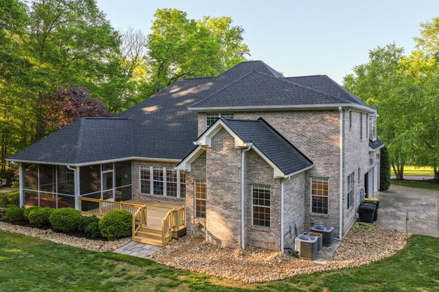 7813 Clara Chase Drive, Ooltewah, TN 37363