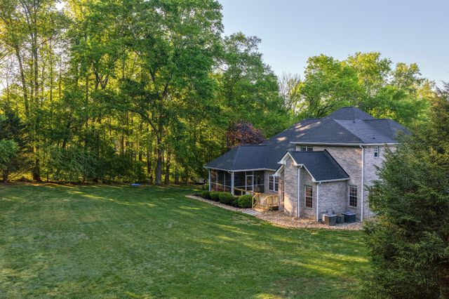 7813 Clara Chase Drive, Ooltewah, TN 37363