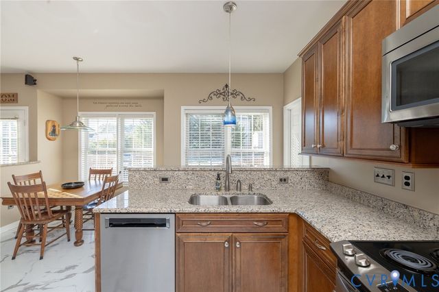 10901 Brunson Way, Glen Allen, VA 23060