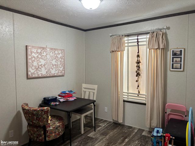 38047 Leverette Avenue, Clinton Twp, MI 48038