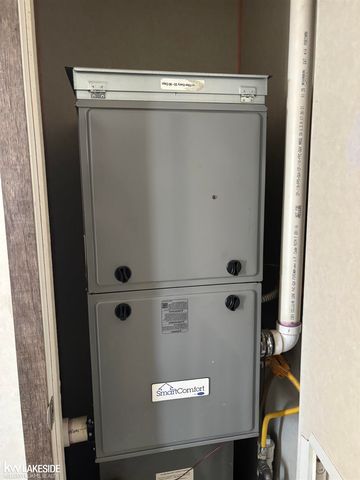 38047 Leverette Avenue, Clinton Twp, MI 48038