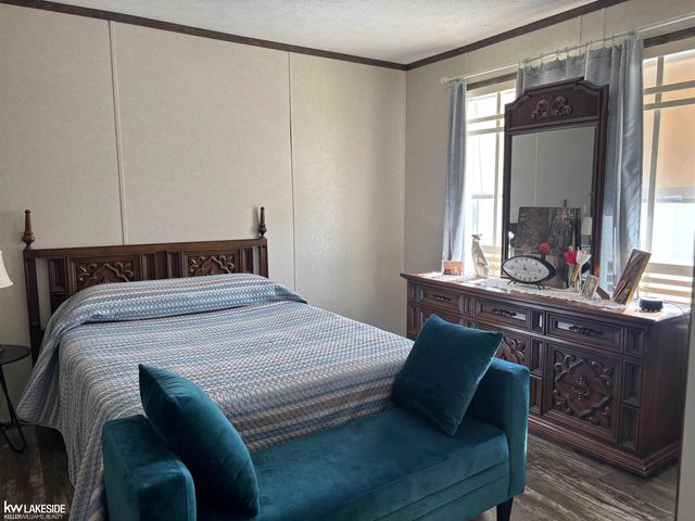 38047 Leverette Avenue, Clinton Twp, MI 48038