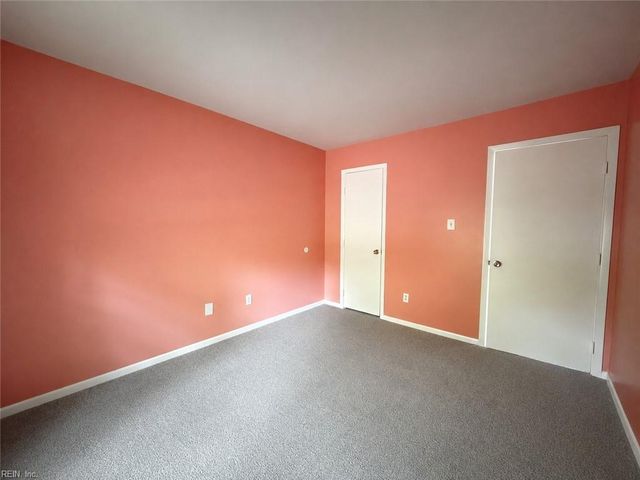 1379 E Tanners Creek DR, Norfolk, VA 23513