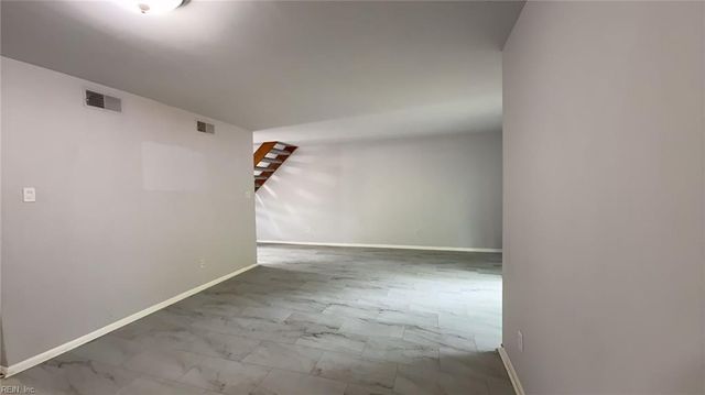 1379 E Tanners Creek DR, Norfolk, VA 23513