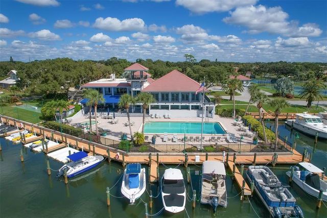 312 YACHT HARBOR DRIVE, Osprey, FL 34229