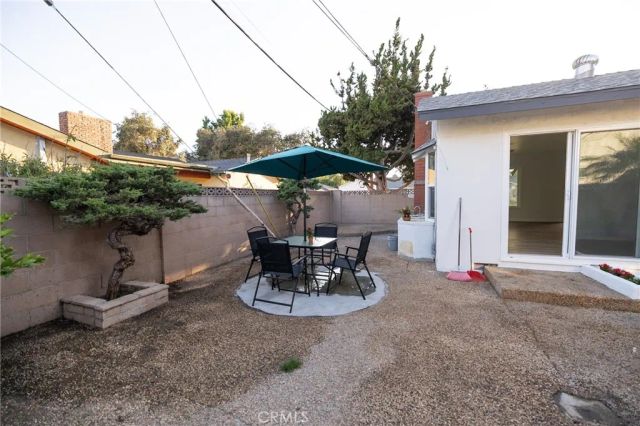 1922 Meriday, Santa Ana, CA 92706