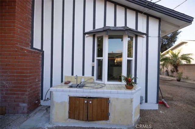 1922 Meriday, Santa Ana, CA 92706