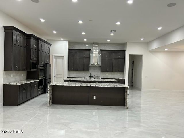 1285 E MEAD Drive, Gilbert, AZ 85298