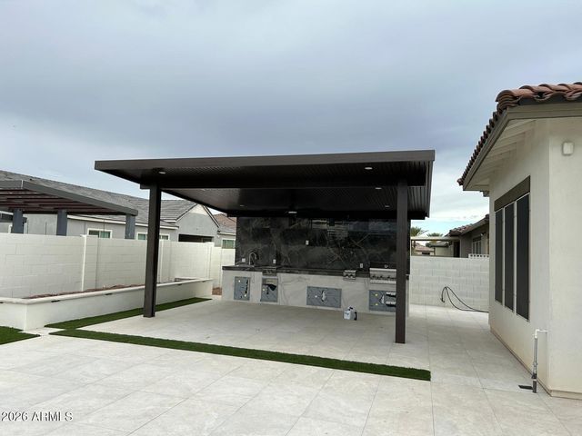1285 E MEAD Drive, Gilbert, AZ 85298