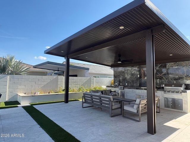 1285 E MEAD Drive, Gilbert, AZ 85298