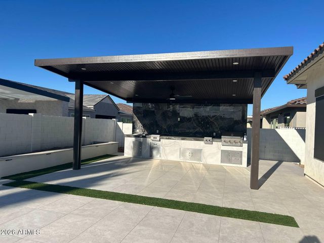 1285 E MEAD Drive, Gilbert, AZ 85298