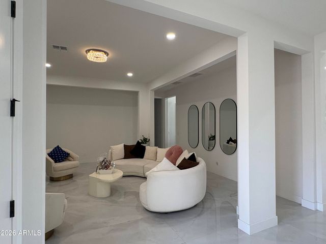 1285 E MEAD Drive, Gilbert, AZ 85298