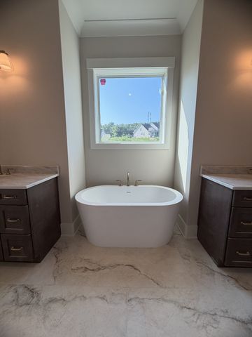 2290 Brakeman Ln, Thompsons Station, TN 37179